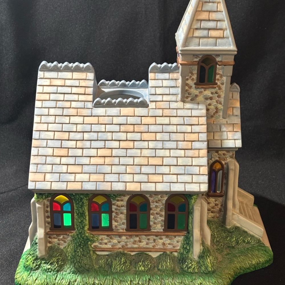 Partylite Olde World Village #2 Church Tealight Candle House Stained Glass - Picture 3 of 7